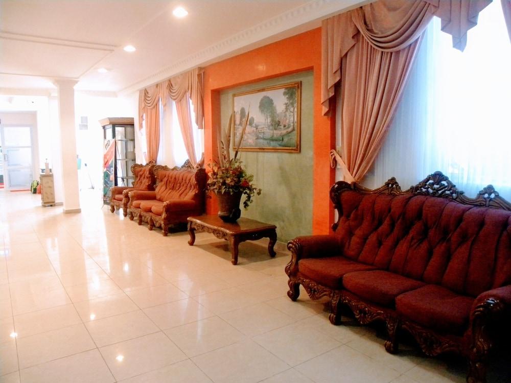 Meryland Hotel Colon Bagian luar foto