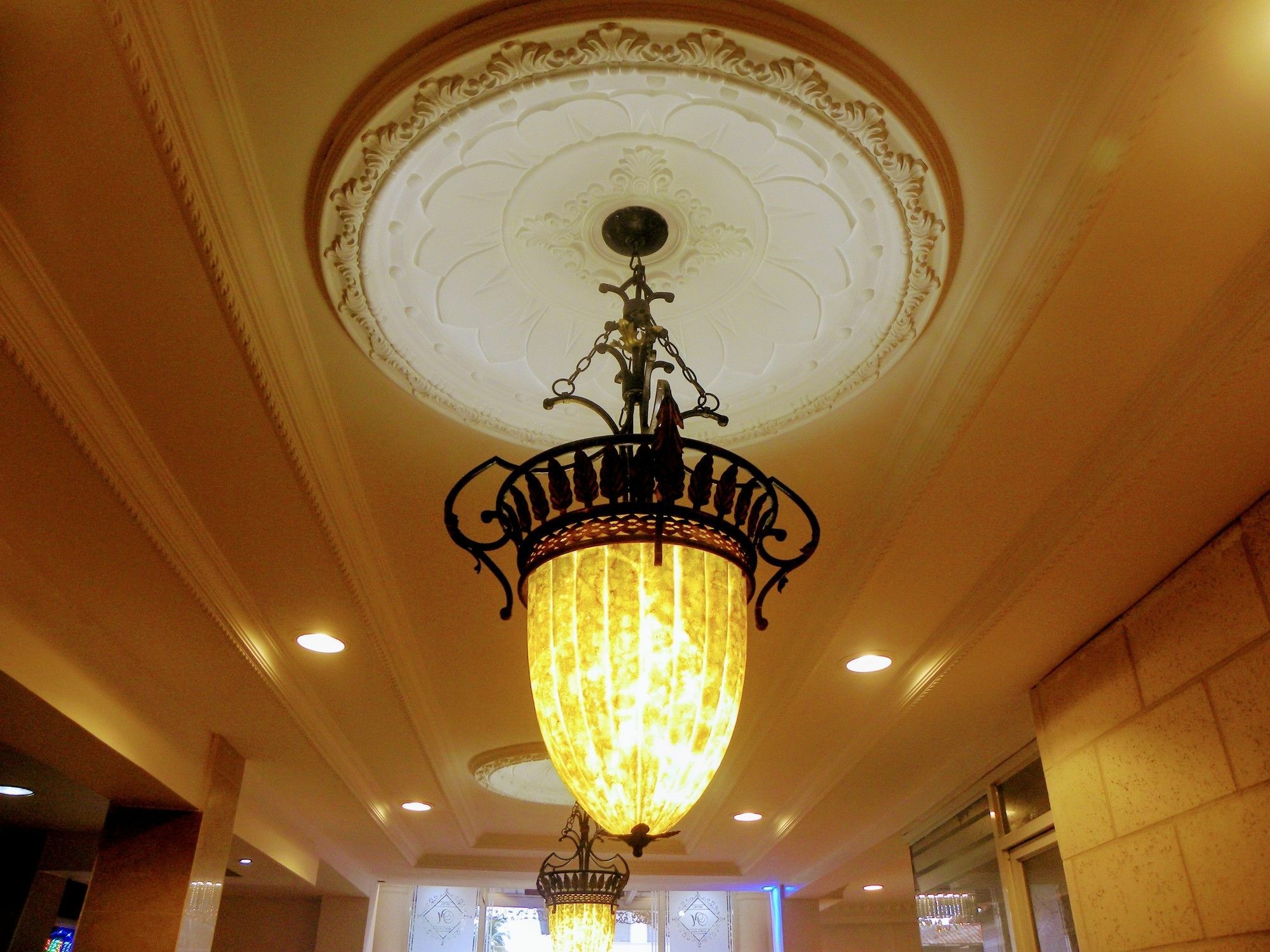 Meryland Hotel Colon Bagian luar foto